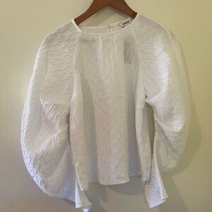 NWT Express Top With White Detailing XS